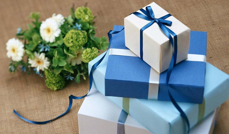 Besondere Geschenkideen & -boxen