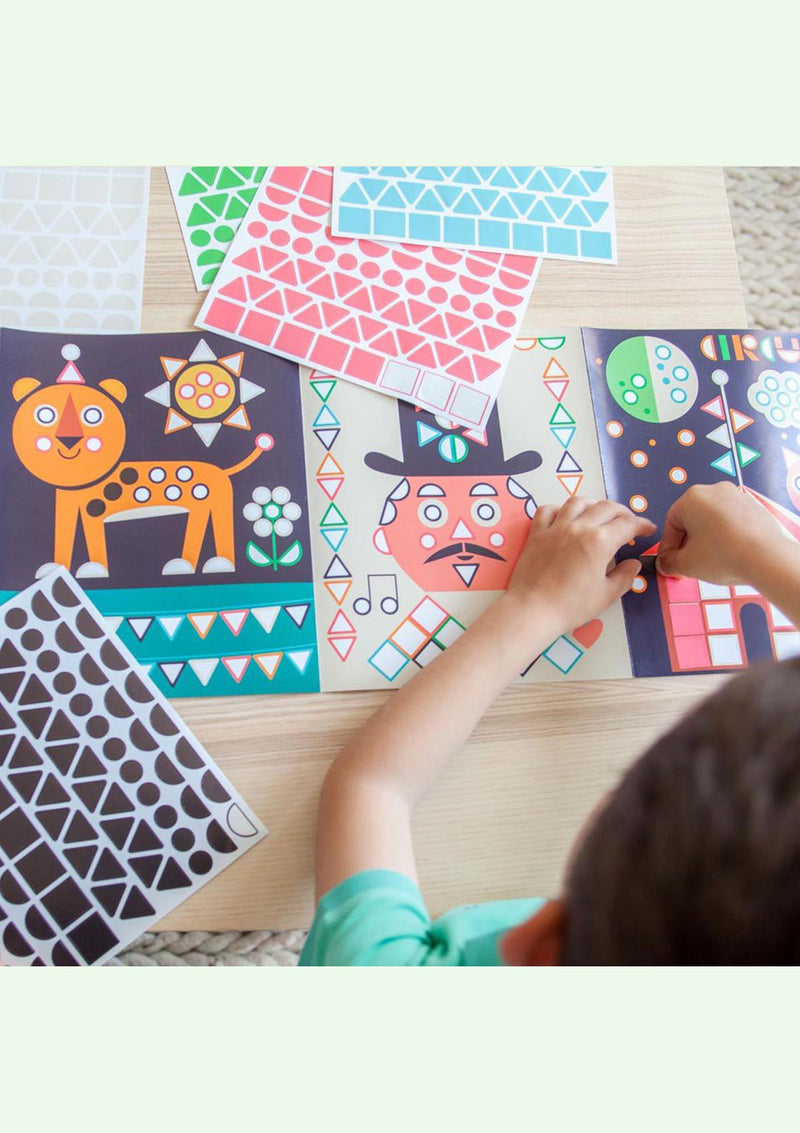 Poppik Stickerposter-Panorama "Zirkus" mit 750 Sticker - tiny-boon.com